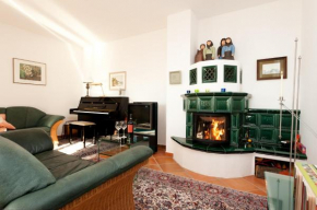 Villa Düne mit großer Sonnenterrasse, Kamin, Wlan und Tiefgarage für 2-4 Personen, Kühlungsborn